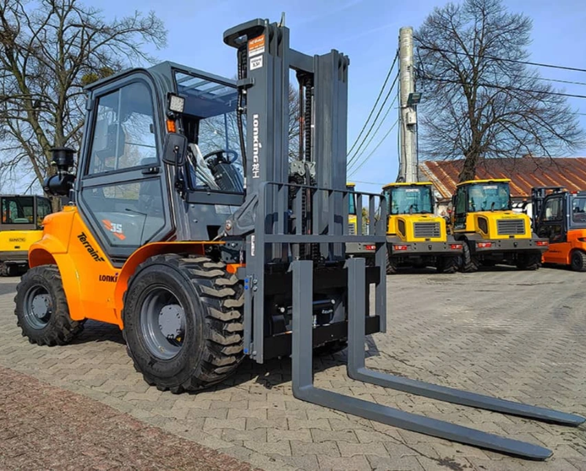 Lonking LG35DT Terrain 4x4 Forklift (Diesel)